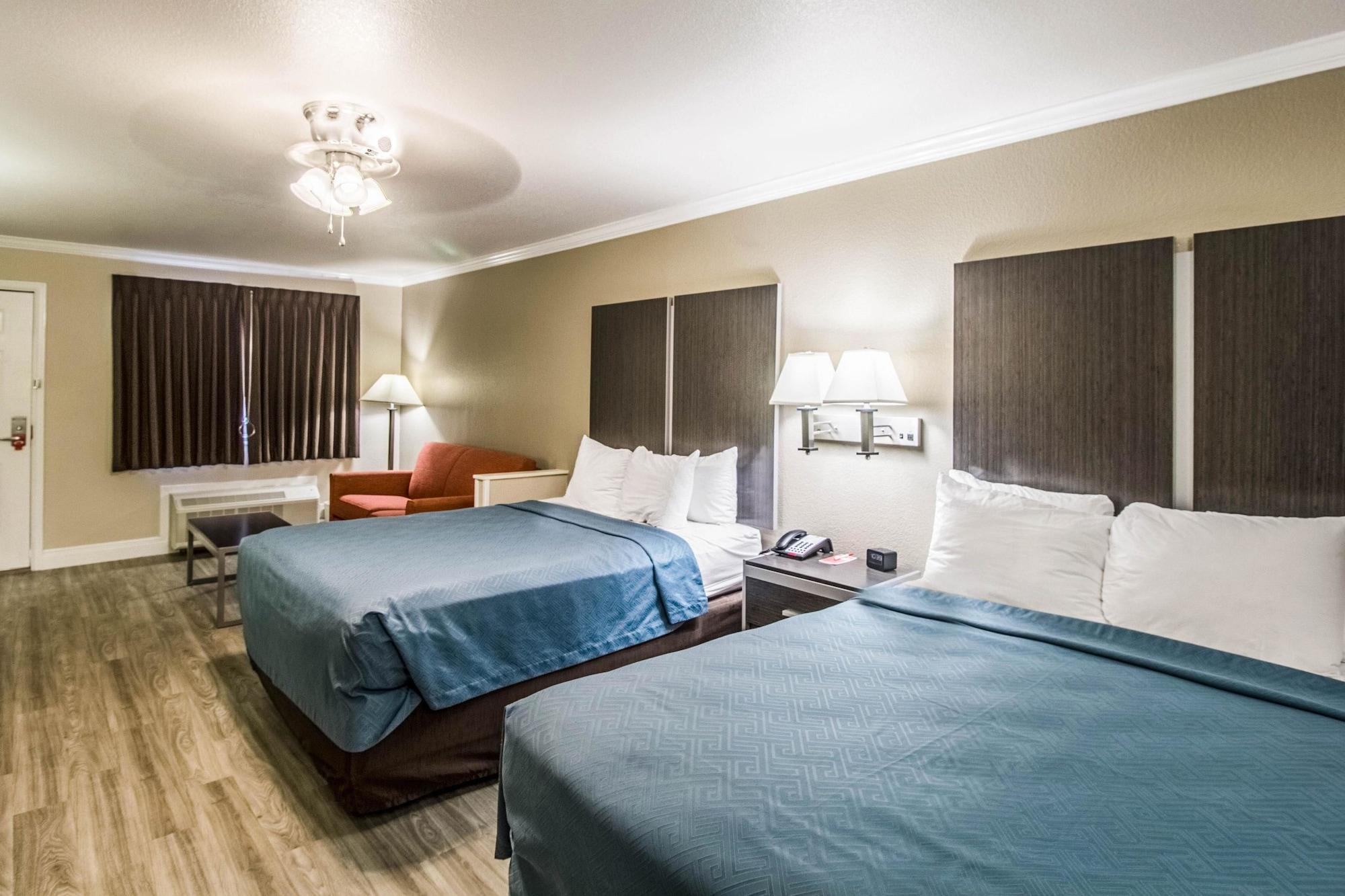Econo Lodge Inn & Suites Корпус-Кристи Экстерьер фото