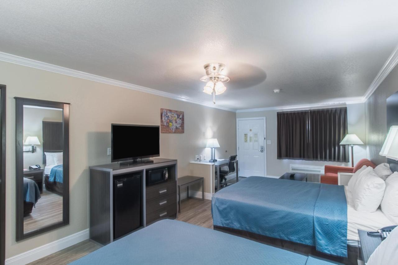 Econo Lodge Inn & Suites Корпус-Кристи Экстерьер фото