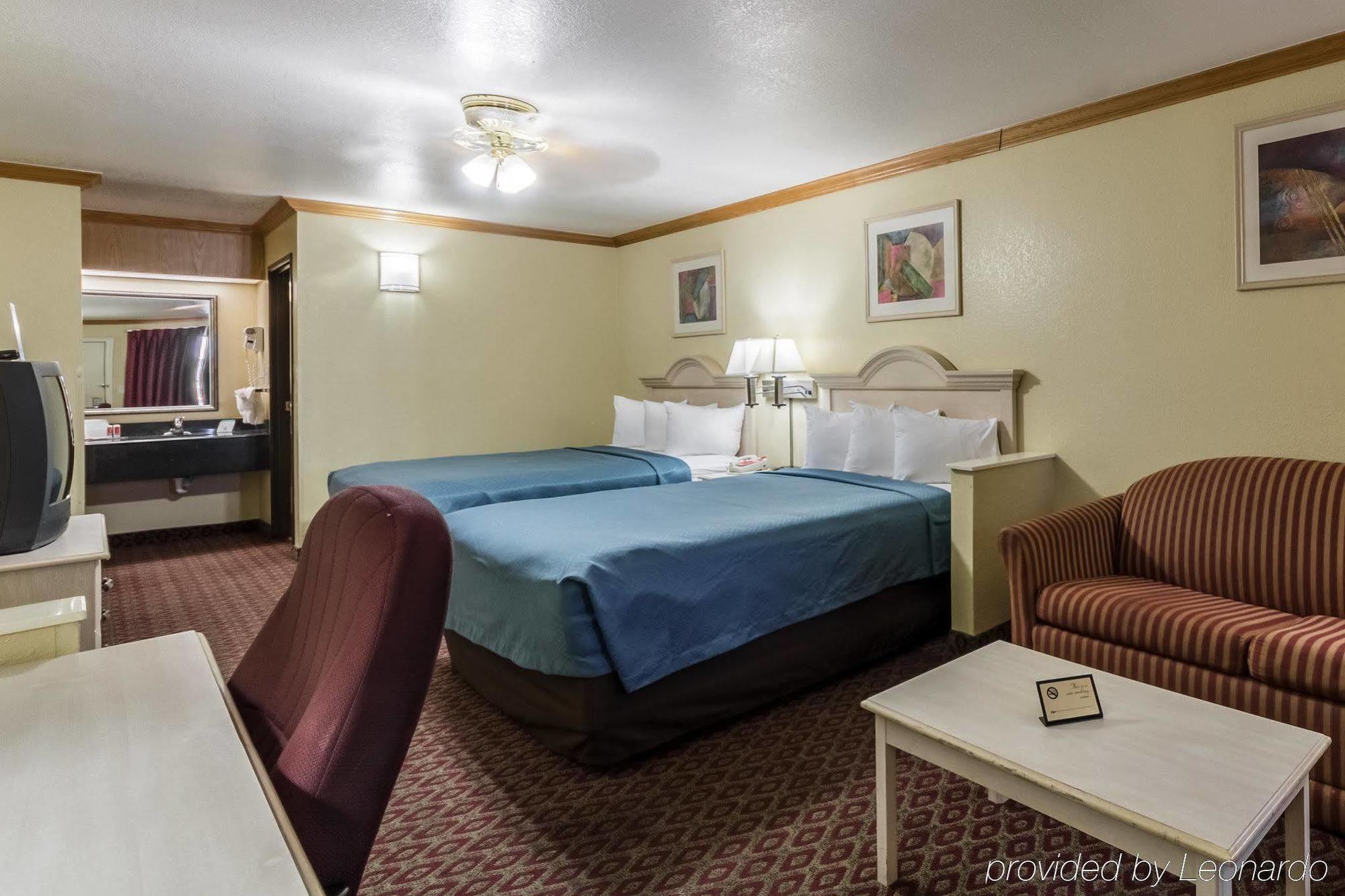 Econo Lodge Inn & Suites Корпус-Кристи Экстерьер фото