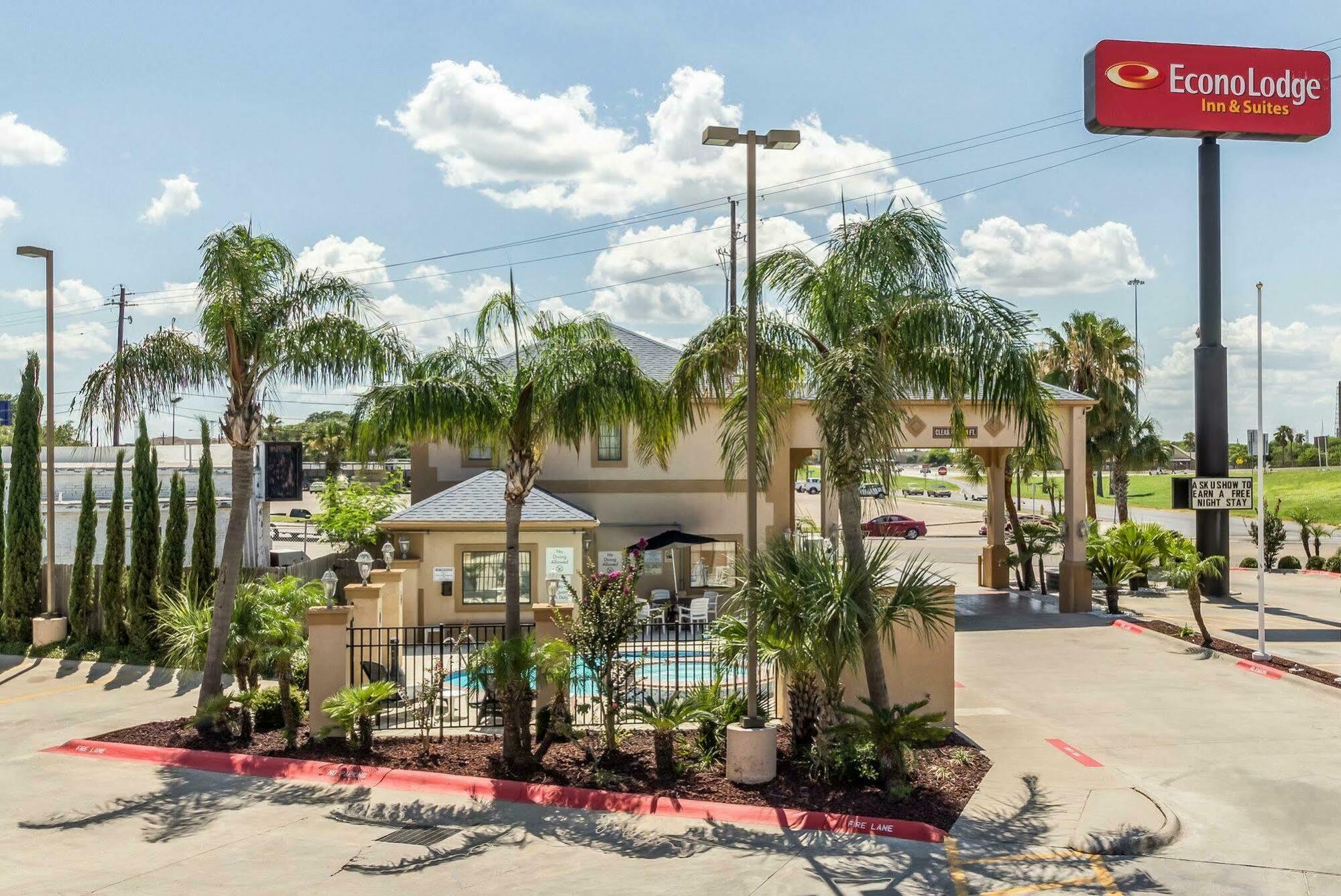 Econo Lodge Inn & Suites Корпус-Кристи Экстерьер фото