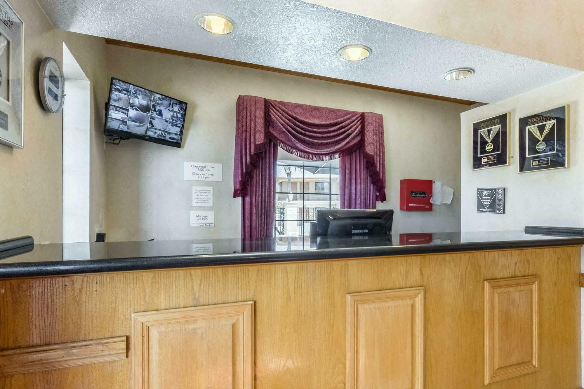Econo Lodge Inn & Suites Корпус-Кристи Экстерьер фото
