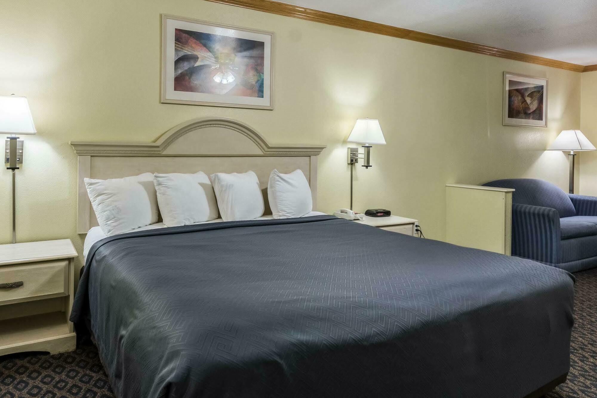 Econo Lodge Inn & Suites Корпус-Кристи Экстерьер фото
